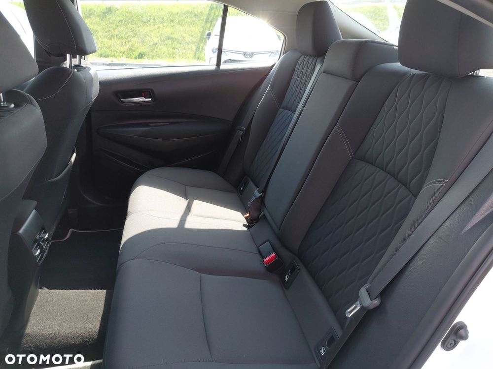 Toyota Corolla 1.8 Hybrid Comfort - 14
