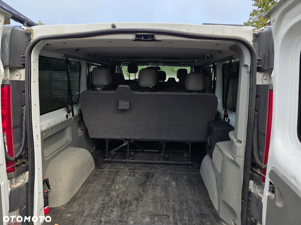 Renault Trafic - 10
