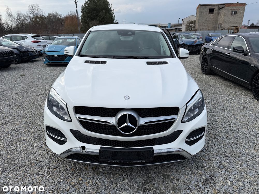 Mercedes-Benz GLE 350 d 4Matic 9G-TRONIC AMG Line - 9