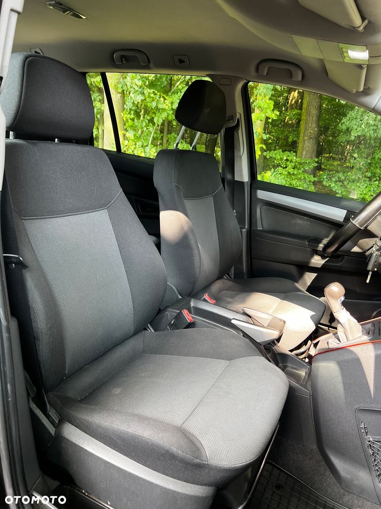 Opel Zafira 1.6 Enjoy - 9