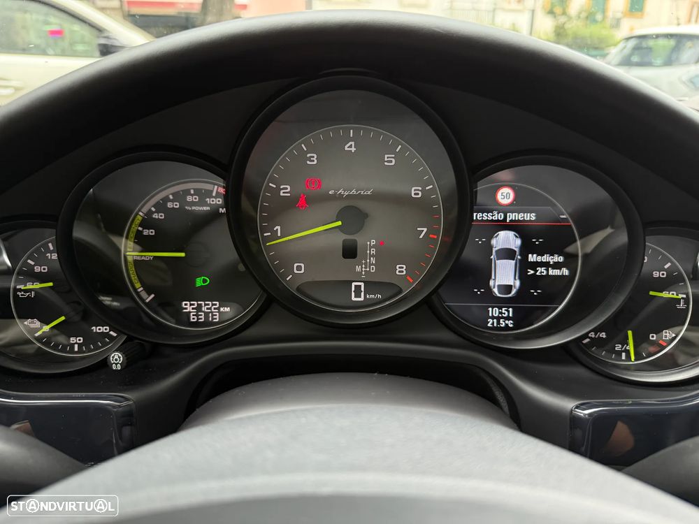 Porsche Panamera S Hybrid - 10