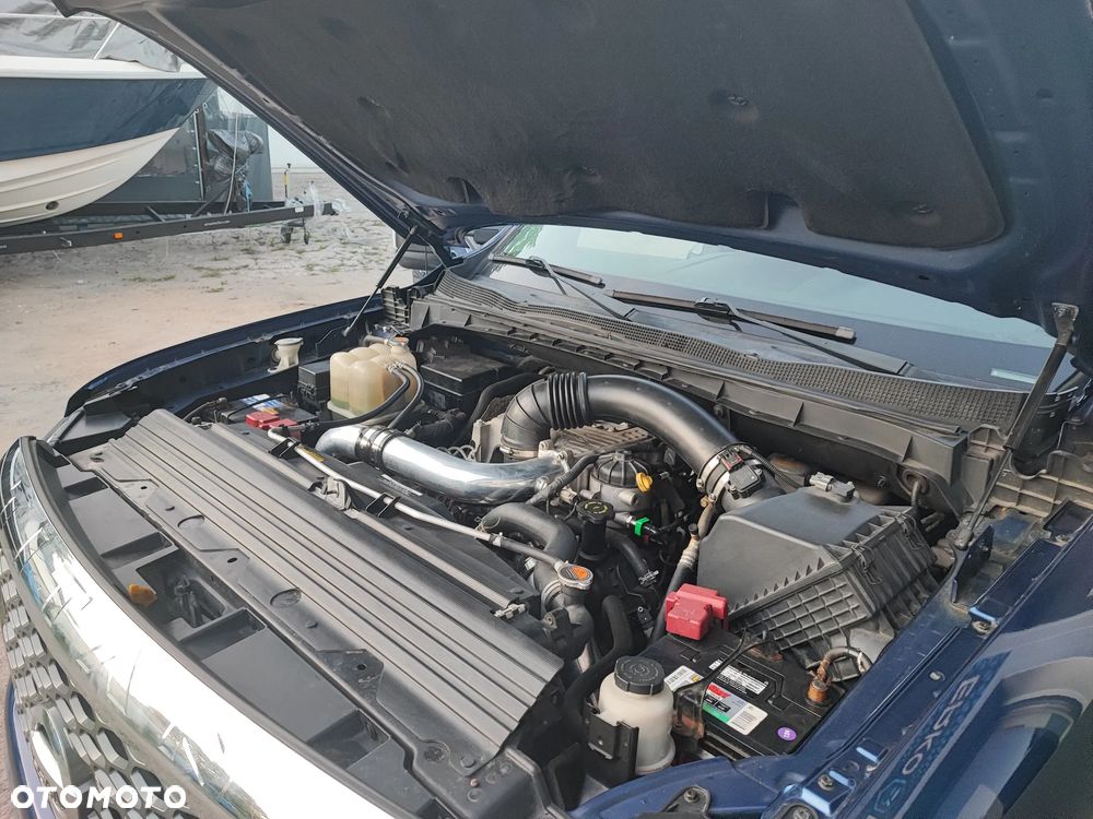 Nissan Titan - 6