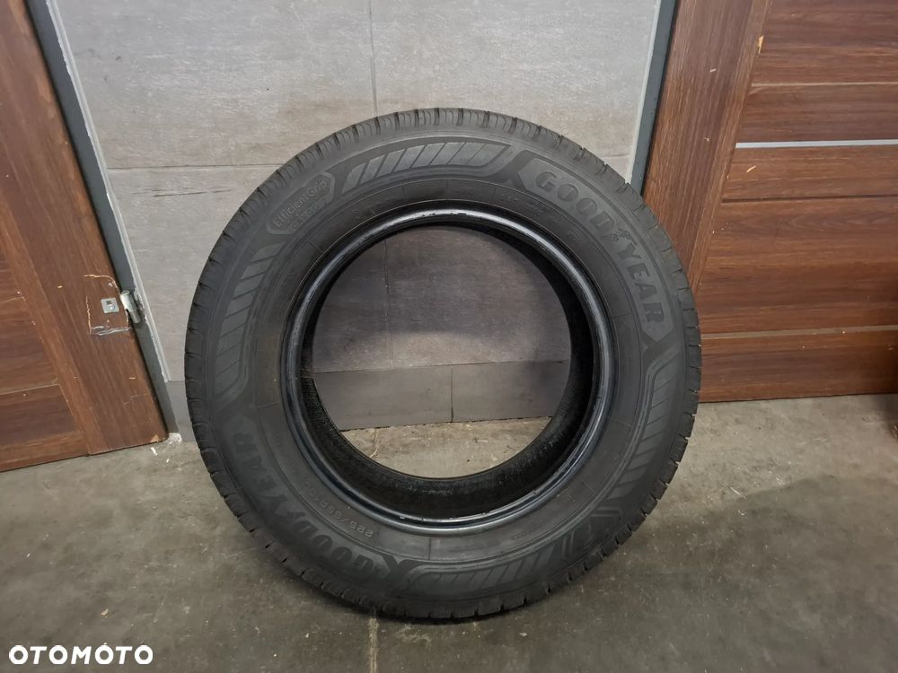 Opona lato Goodyear Efficient Cargo 2 225/65R16C 2021 rok bieżnik 8mm - 3