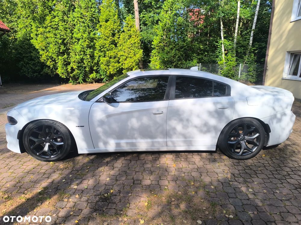 Dodge Charger ver-5-7-r-t - 5