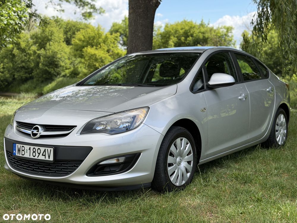 Opel Astra - 1
