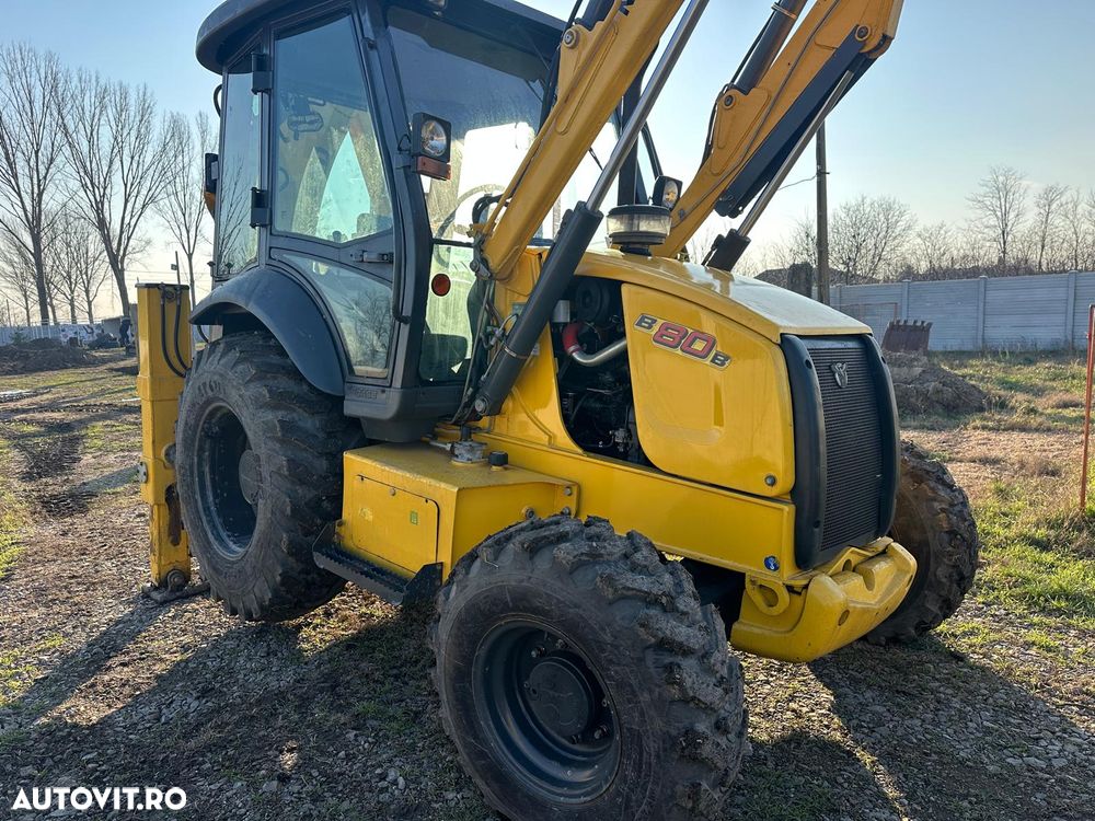 New Holland B80B - 2