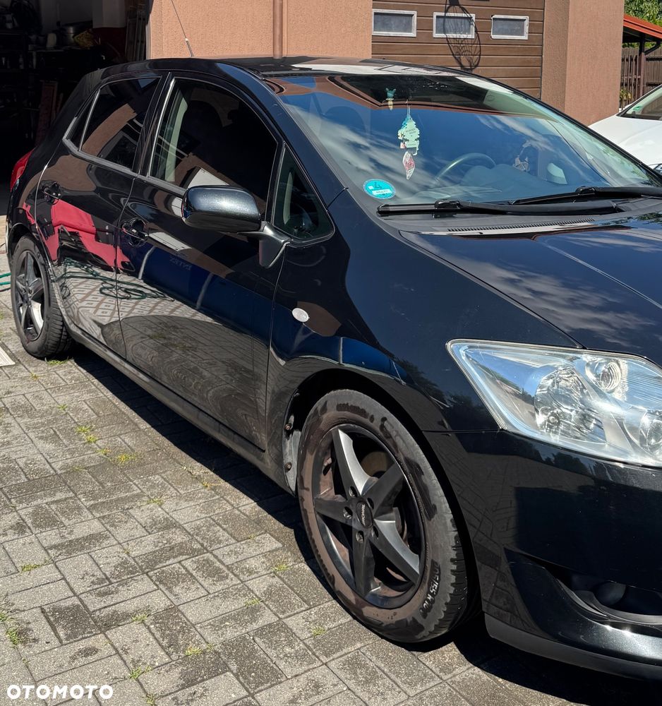 Toyota Auris 1.4 VVT-i Luna - 2