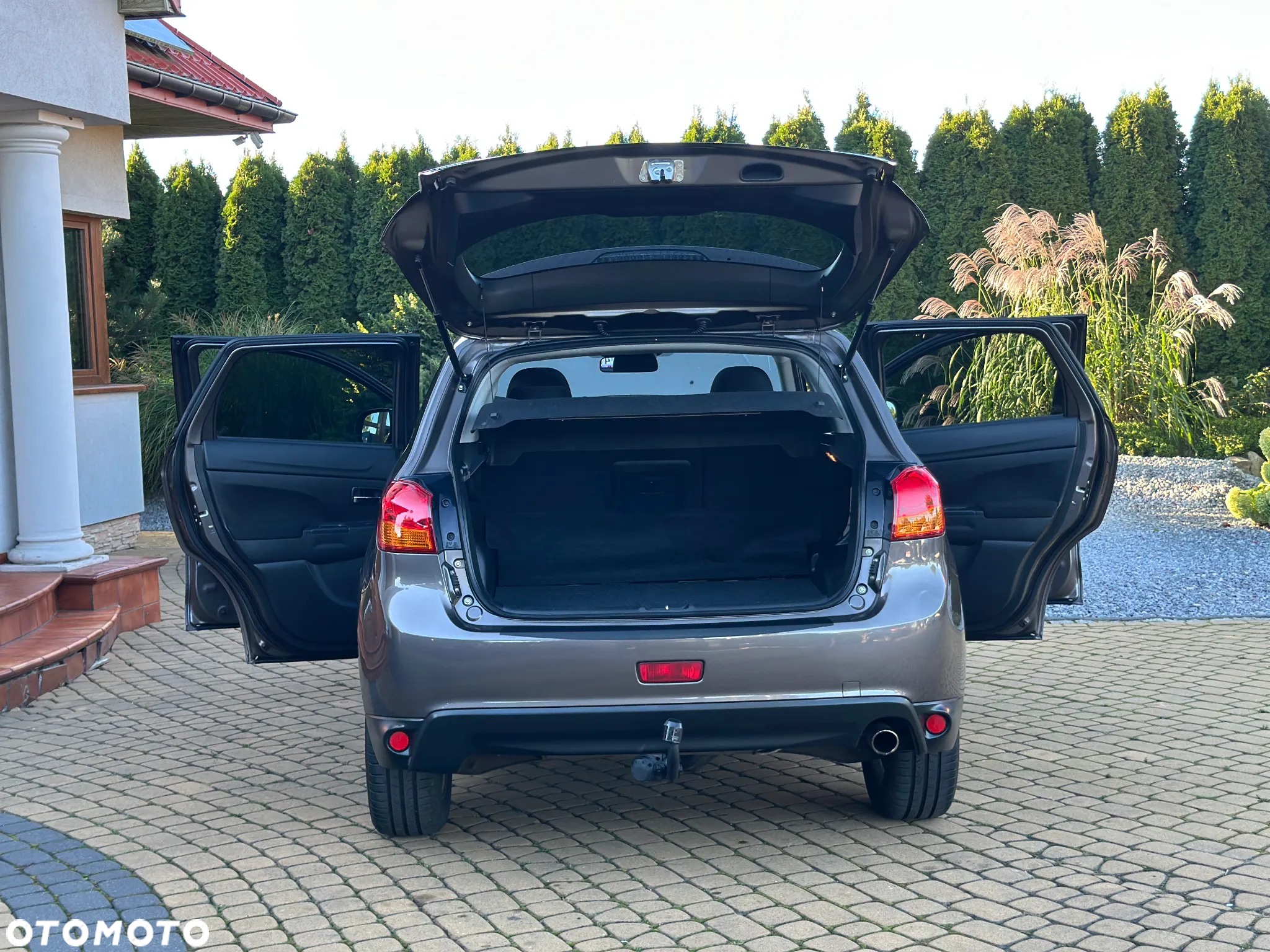 Mitsubishi ASX 1.6 2WD Edition 100+ - 35