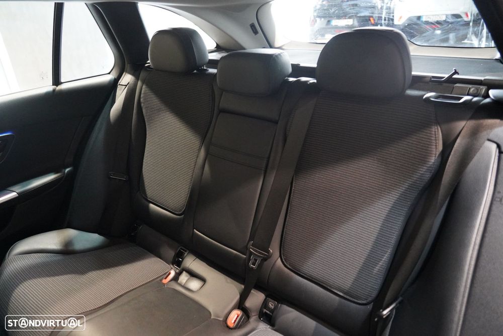 Mercedes-Benz C 200 Avantgarde - 36