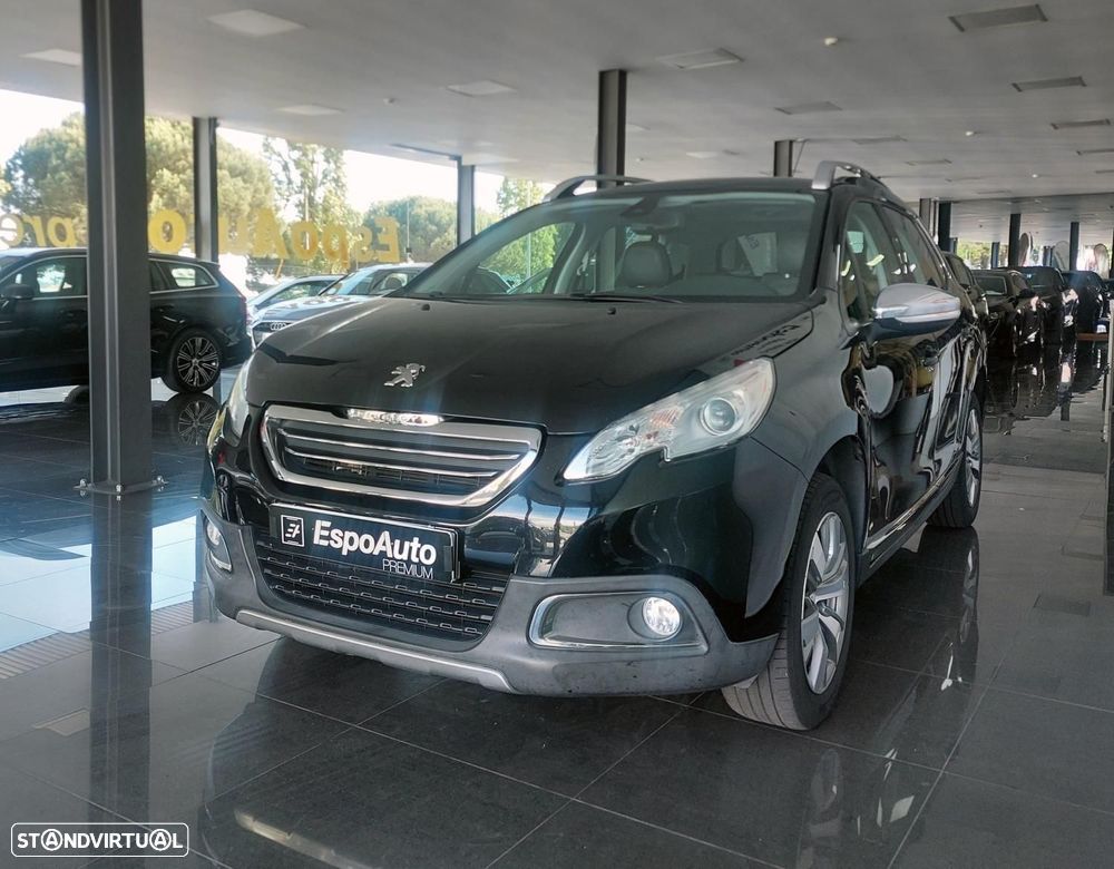Peugeot 2008 1.2 PureTech Allure - 2