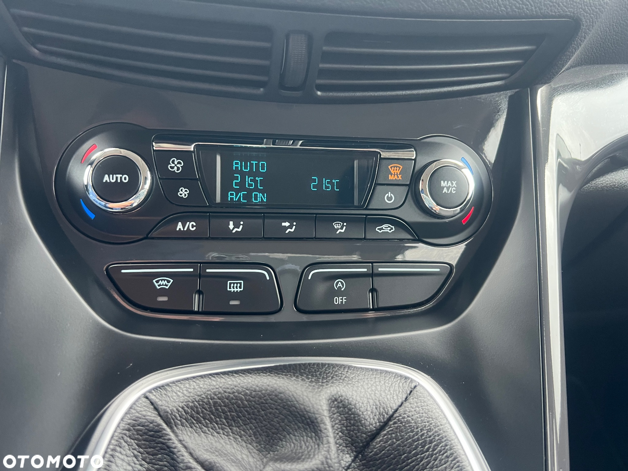 Ford Kuga - 27