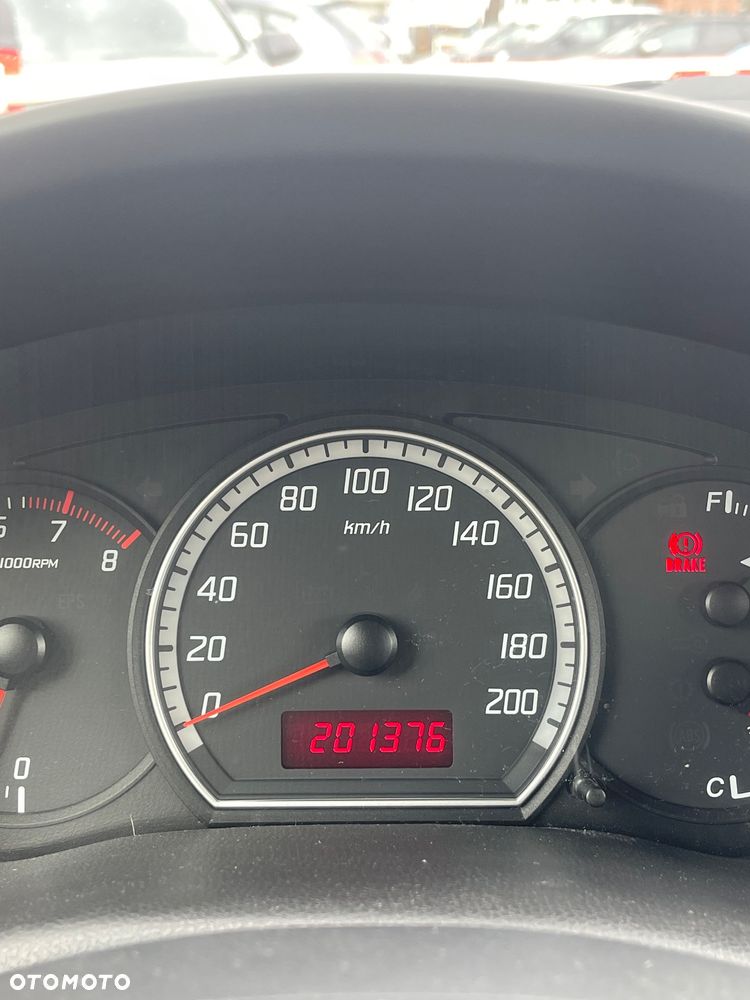 Suzuki Swift 1.5 GS - 4