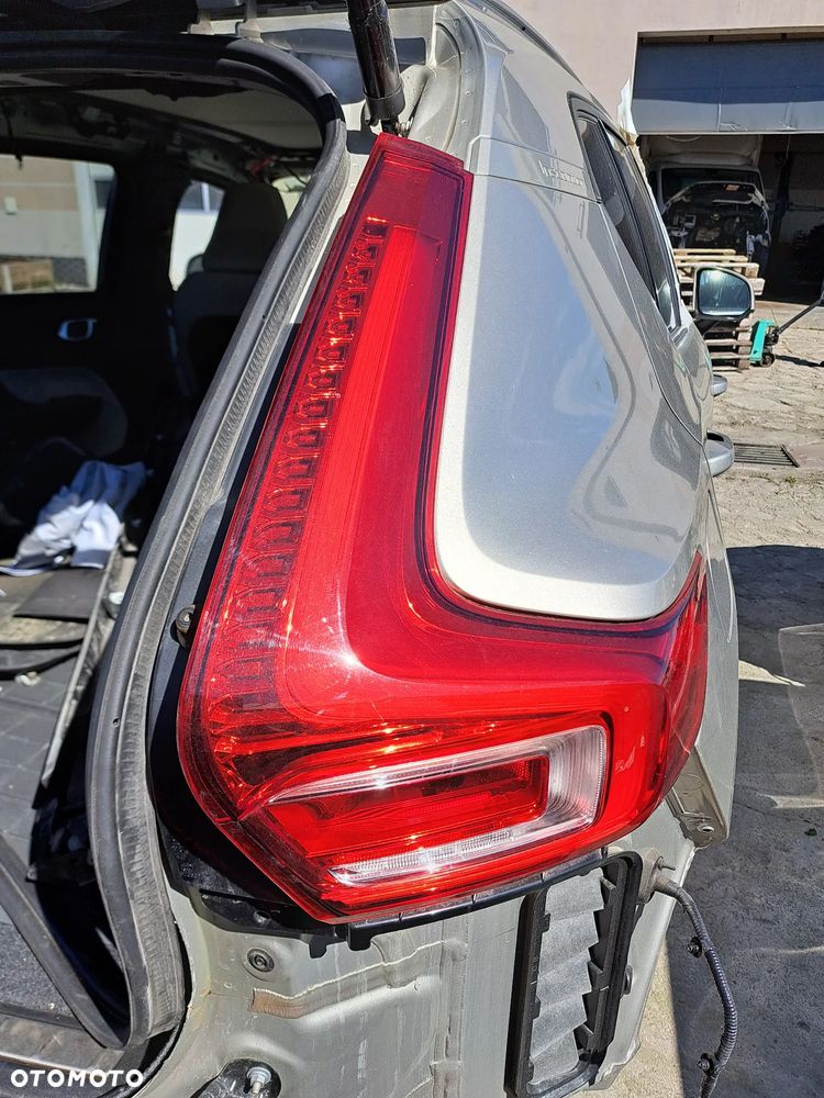 VOLVO XC40 XC-40 KOMPLET LAMP TYLNYCH LED - 3