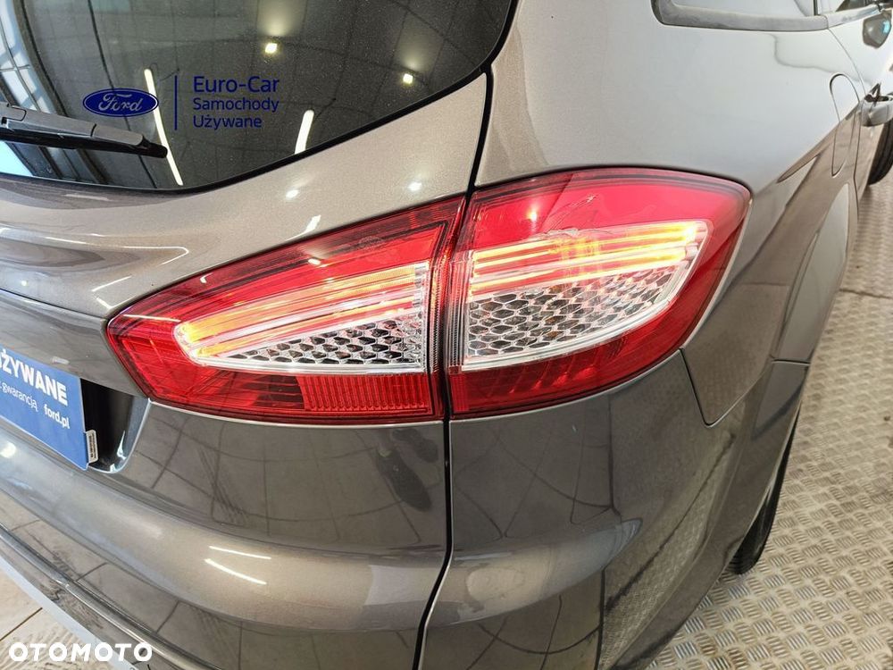 Ford Mondeo - 29