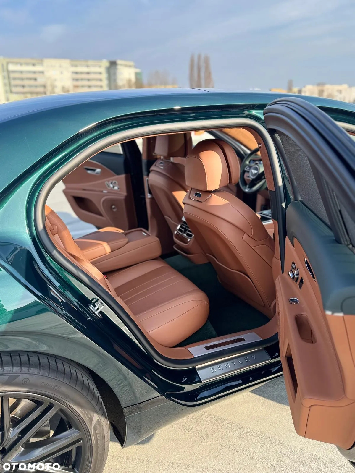 Bentley Flying Spur New V8 - 18