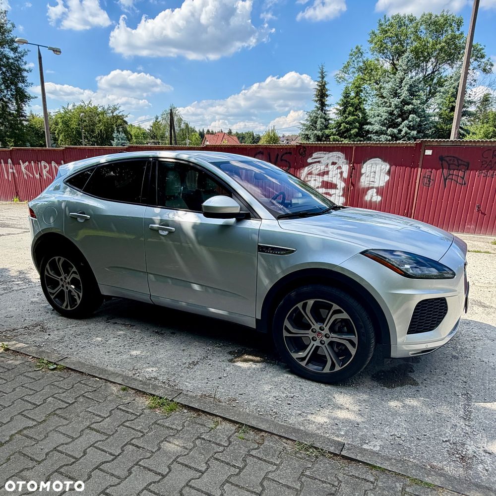 Jaguar E-Pace P300 AWD R-Dynamic S - 2