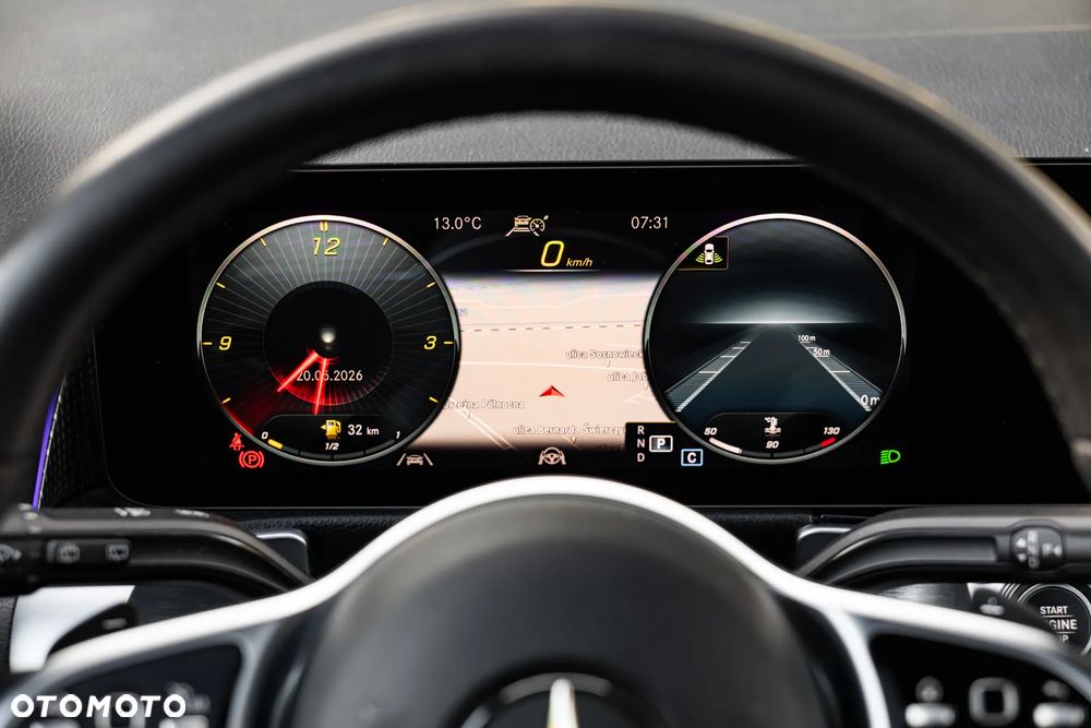 Mercedes-Benz GLB 250 Style 8G-DCT - 31