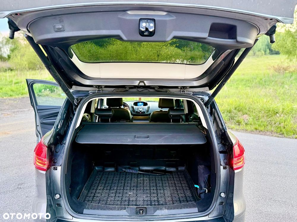 Ford Kuga 2.0 TDCi 4x4 Individual - 12