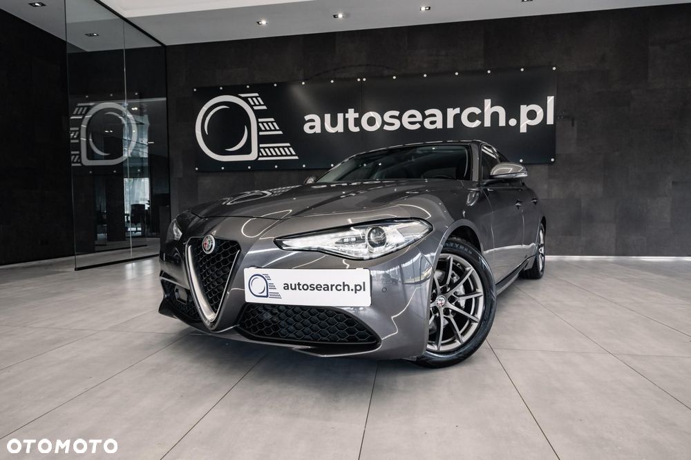 Alfa Romeo Giulia 2.0 Turbo - 37