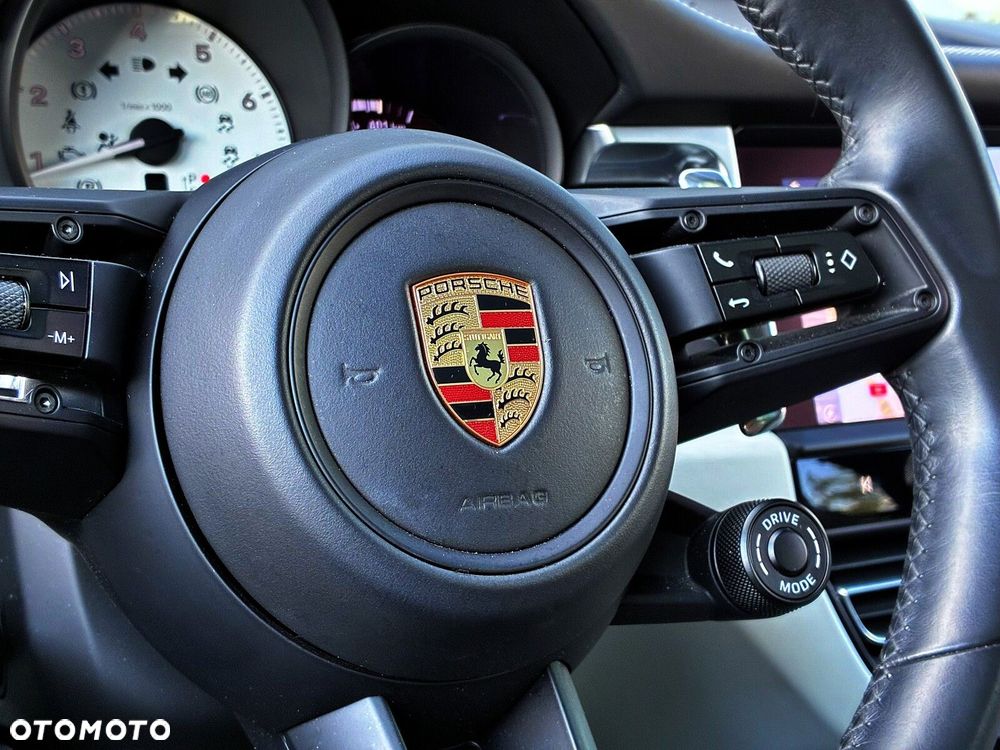 Porsche Macan Standard - 34