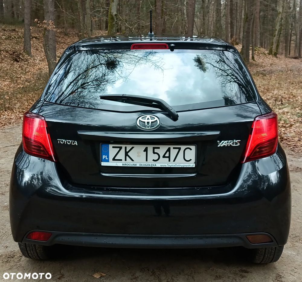 Toyota Yaris 1.33 Premium - 8