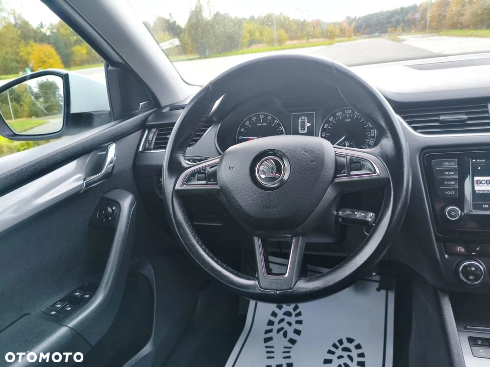 Skoda Octavia 2.0 TDI (Green tec) Joy - 28