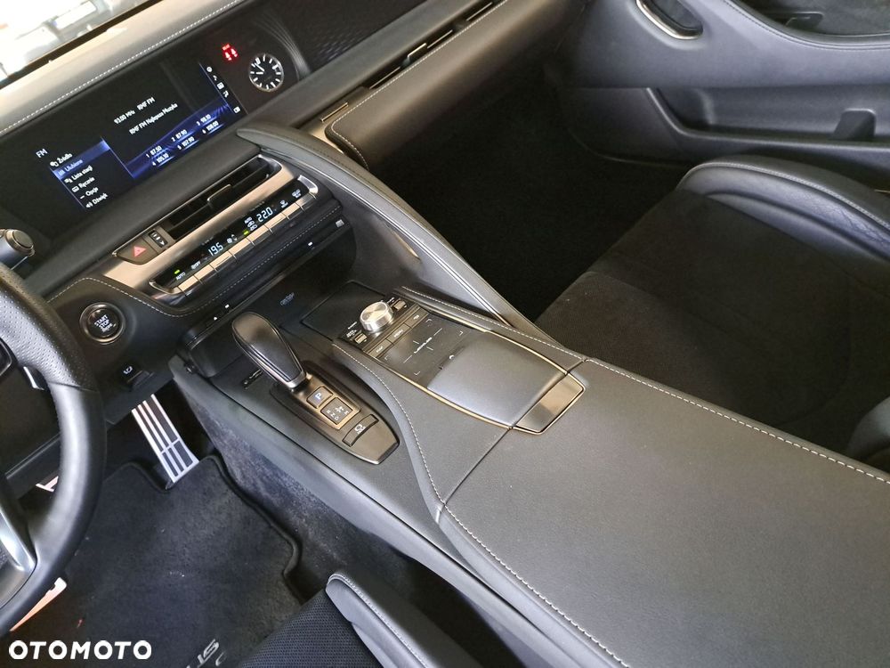 Lexus LC 500 Bespoke - 28