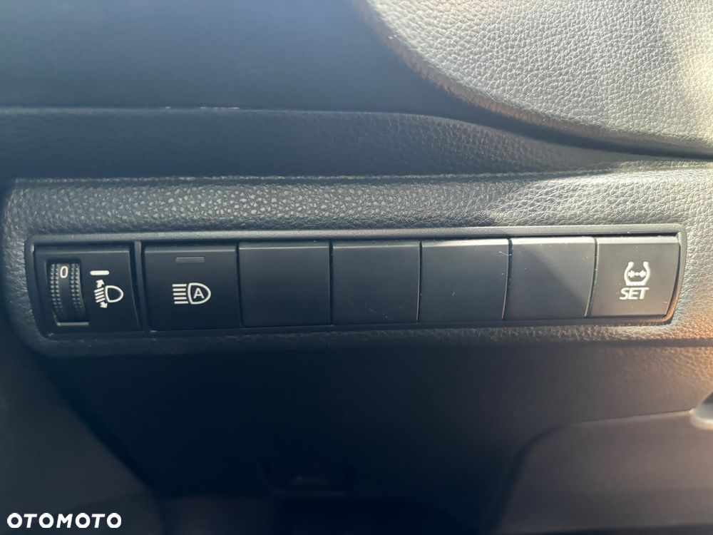 Toyota Corolla 1.5 Comfort - 22