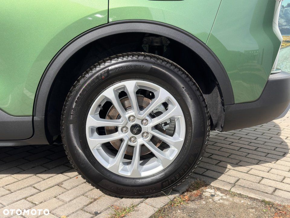 Ford Kuga - 9