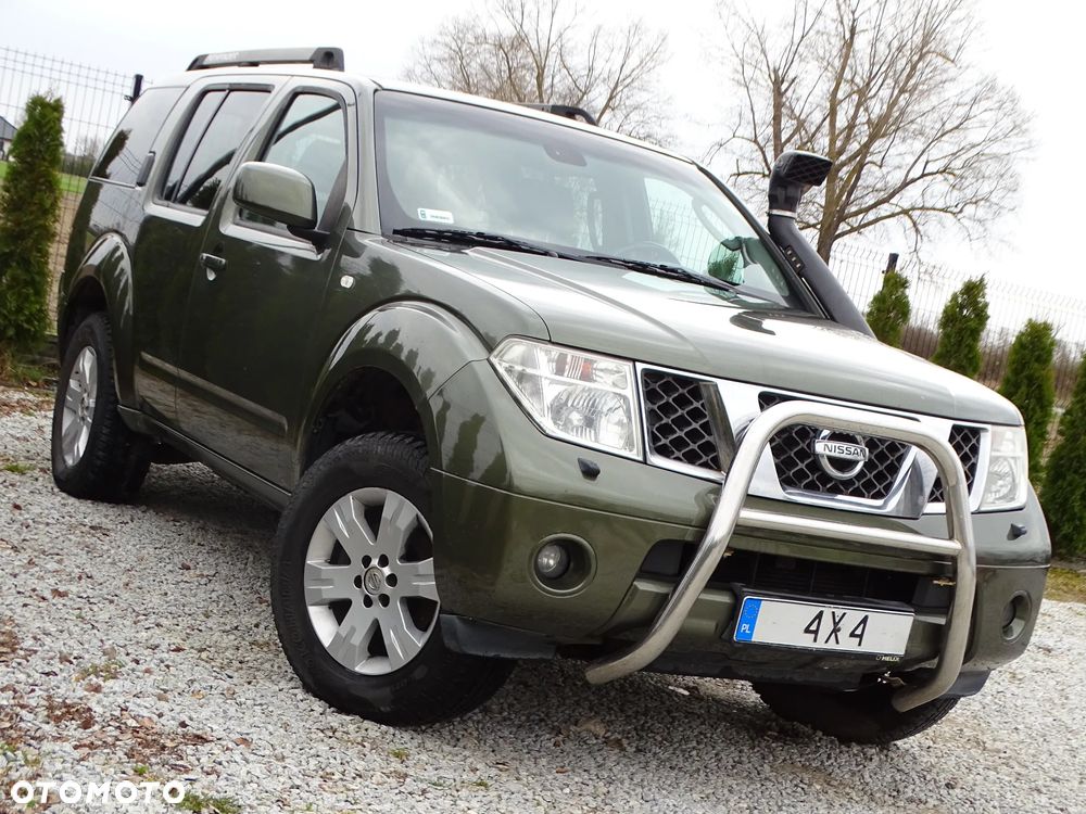 Nissan Pathfinder 2.5 DCi Elegance +