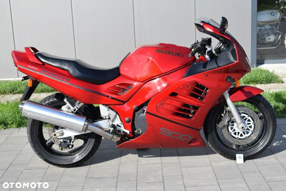 Suzuki RF - 16