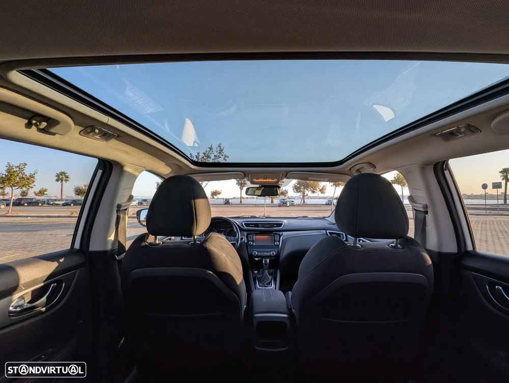 Nissan Qashqai 1.6 dCi Tekna+ Xtronic - 9