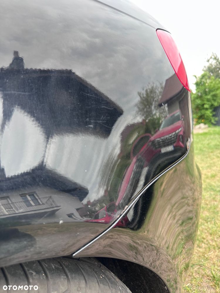 Audi A3 Sportback 2.0 TDI DPF Ambiente - 14