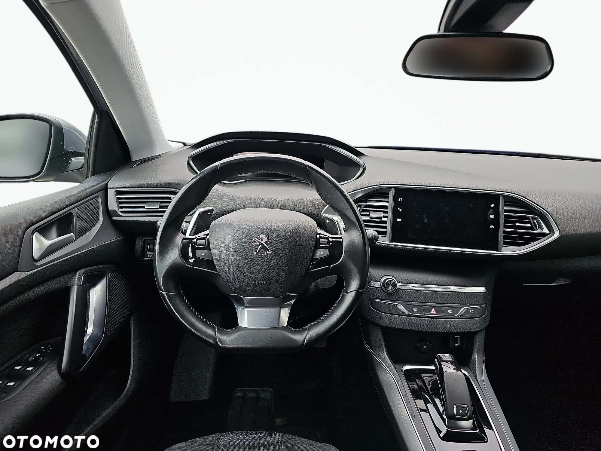 Peugeot 308 1.2 PureTech GPF Allure Pack S&S EAT8 - 11