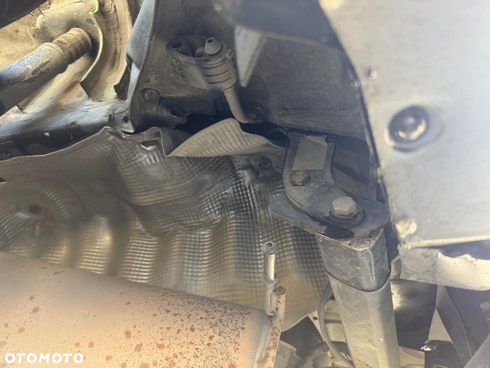 Dacia Duster 1.6 SCe Comfort - 25