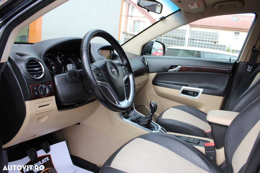 Opel Antara - 12