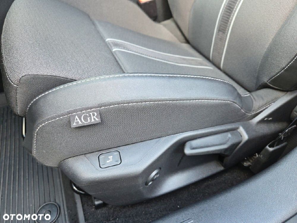 Opel Astra 1.2 T GS S&S - 15