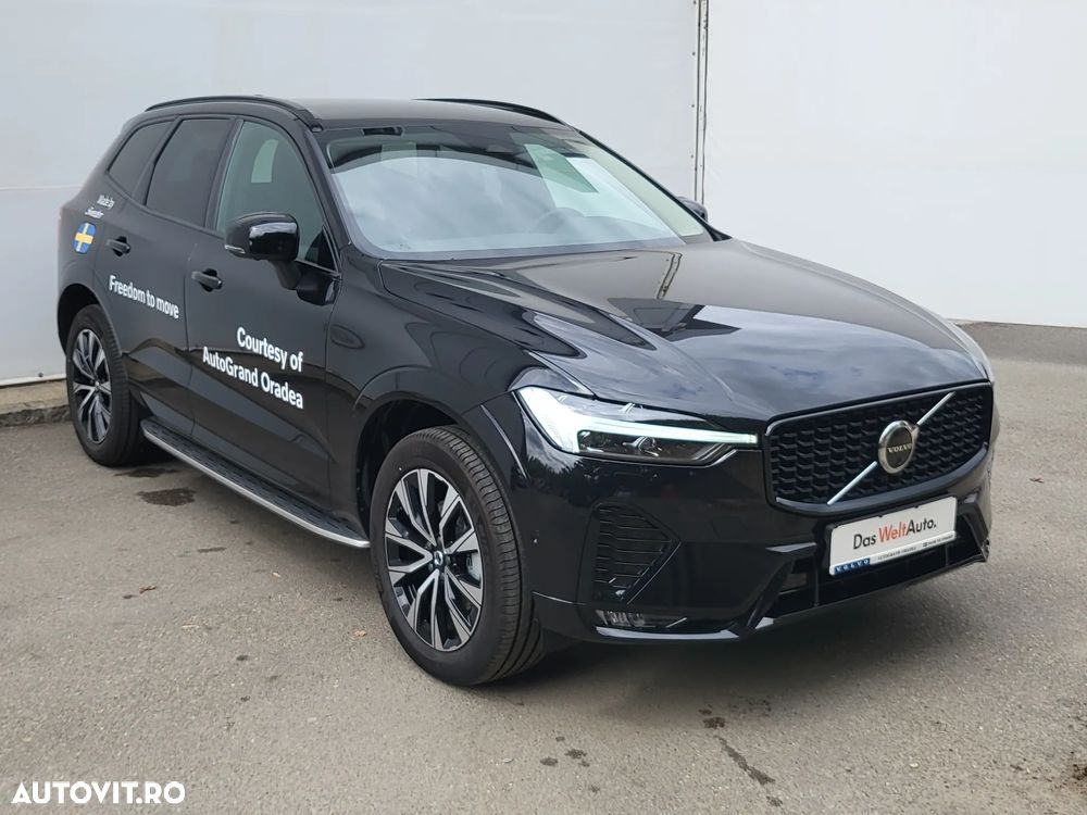 Volvo XC 60 B5 AT AWD MHEV Plus Dark - 3