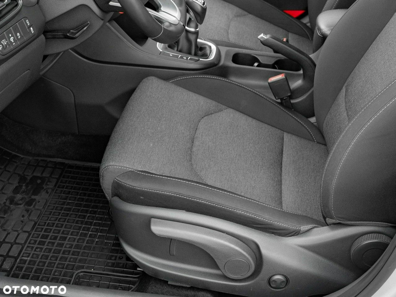Hyundai i30 1.5 DPI Smart - 14
