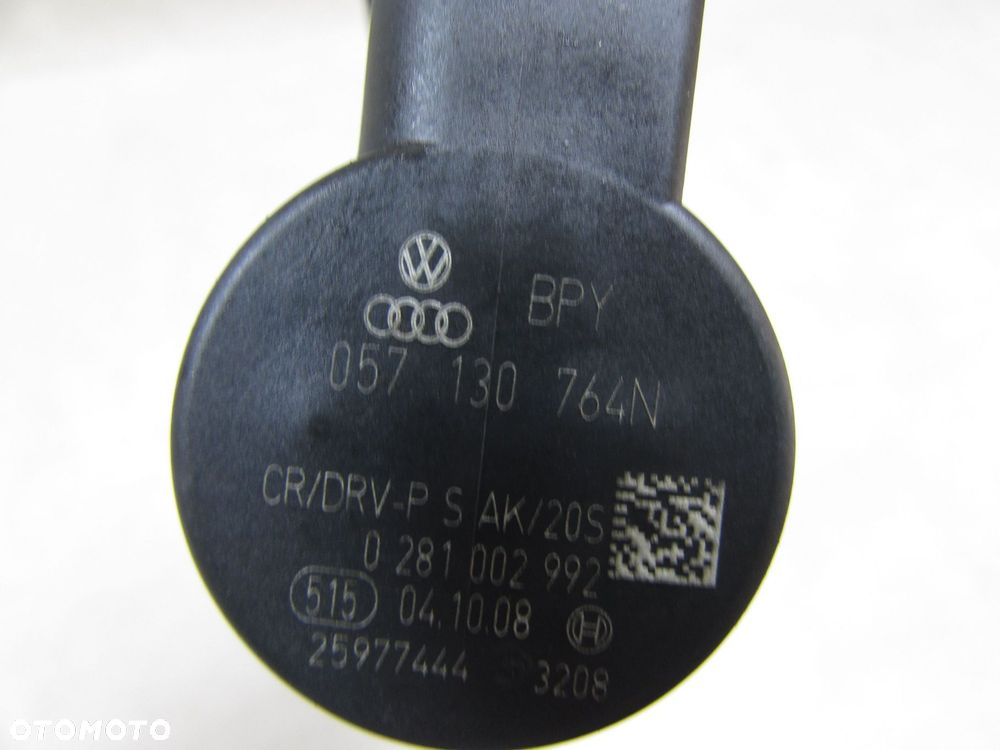 VW CRAFTER 2.5 TDI 06-11 LISTWA WTRYSKOWA PALIWA CZUJNIK 55PP12-01 076130093C 0281002992 057130764N - 5