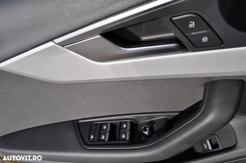 Audi A4 40 TDI S tronic S line - 16