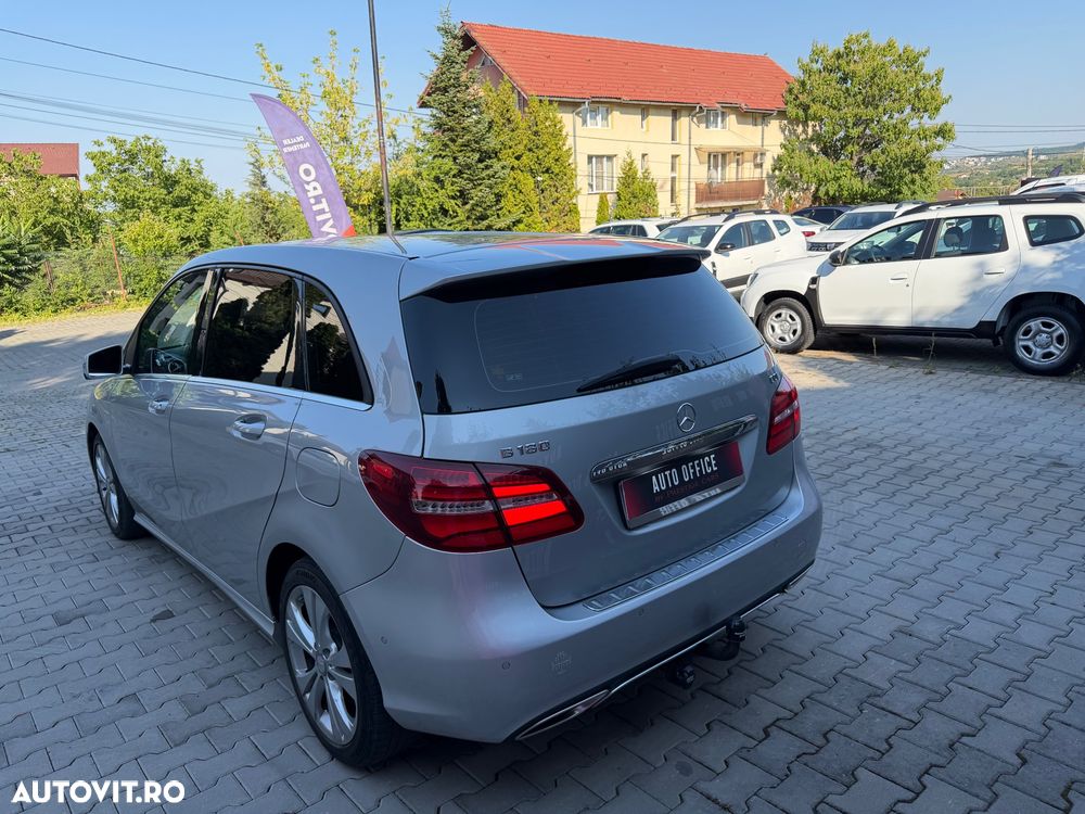 Mercedes-Benz B 180 - 8