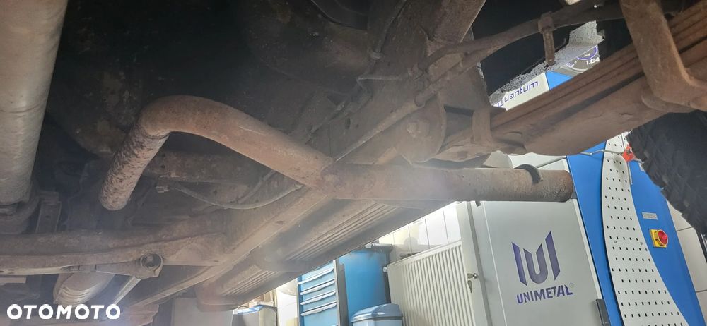 Mitsubishi L200 - 19