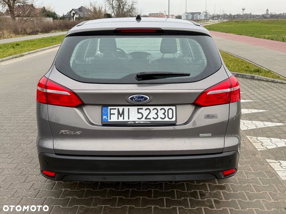 Ford Focus 1.0 EcoBoost Active - 10