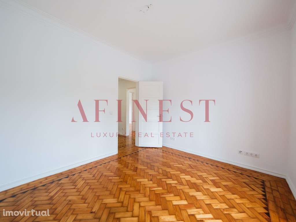 APARTAMENTO T3 NO LUMIAR / QUINTA DAS CONCHAS - Grande imagem: 3/26