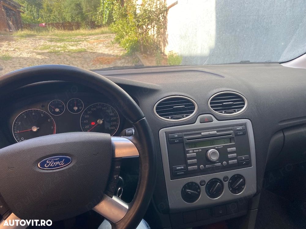 Ford Focus - 5