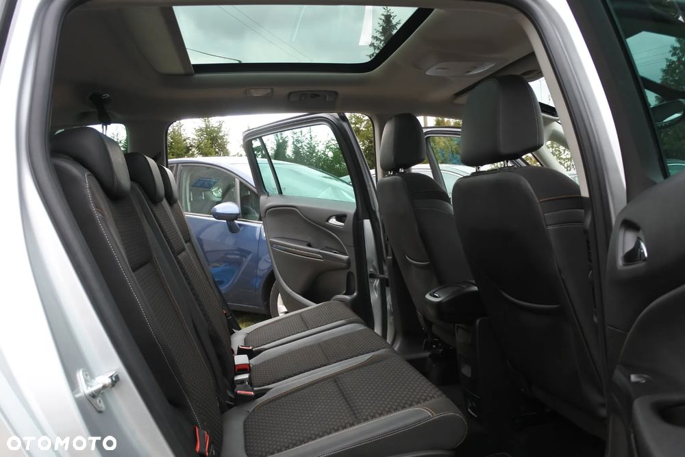 Opel Zafira 1.4 Turbo (ecoFLEX) Start/Stop Business Innovation - 8