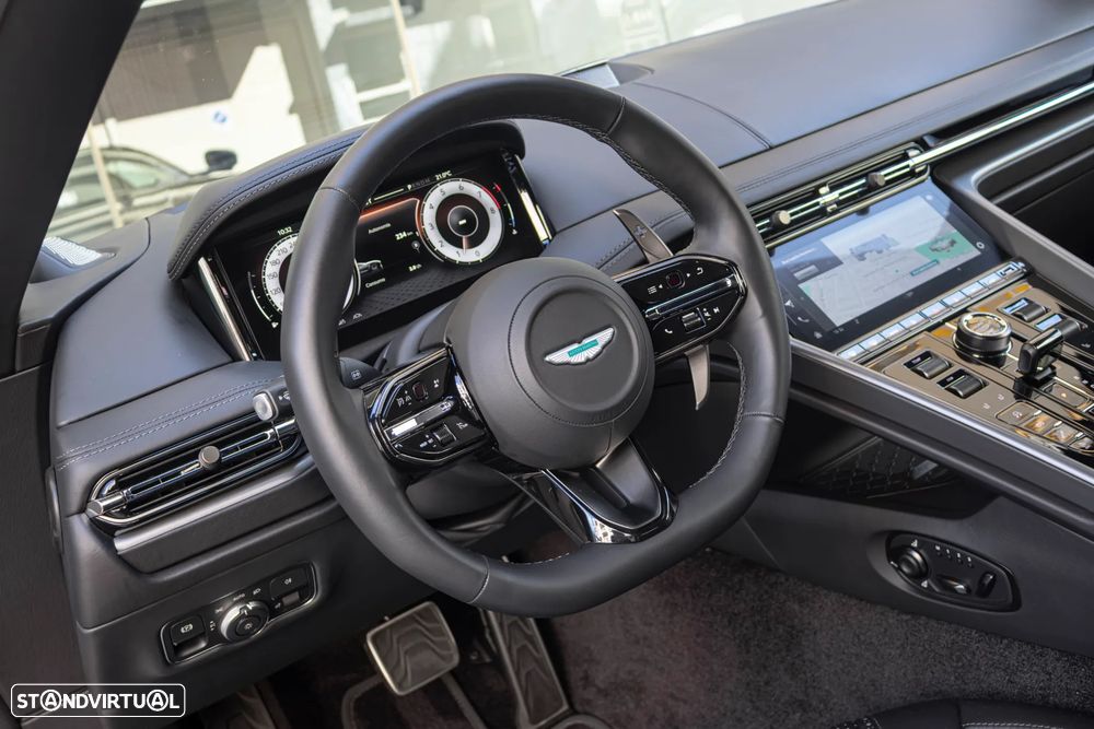 Aston Martin DB12 Coupé V8 - 10