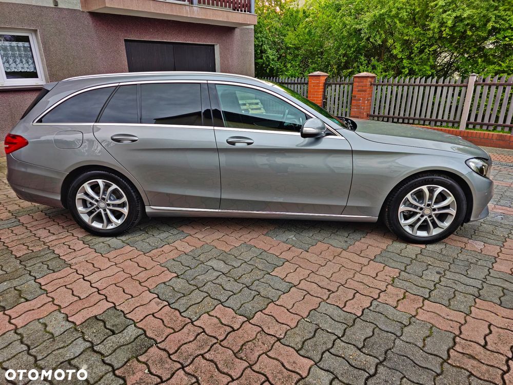 Mercedes-Benz Klasa C 180 T Kompressor Automatik BlueEFFICIENCY Avantgarde - 10
