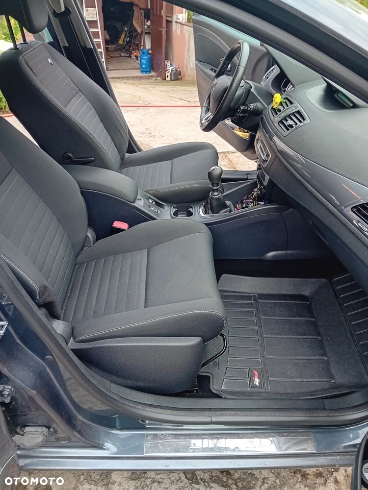 Renault Megane 1.2 Energy TCe Limited - 13